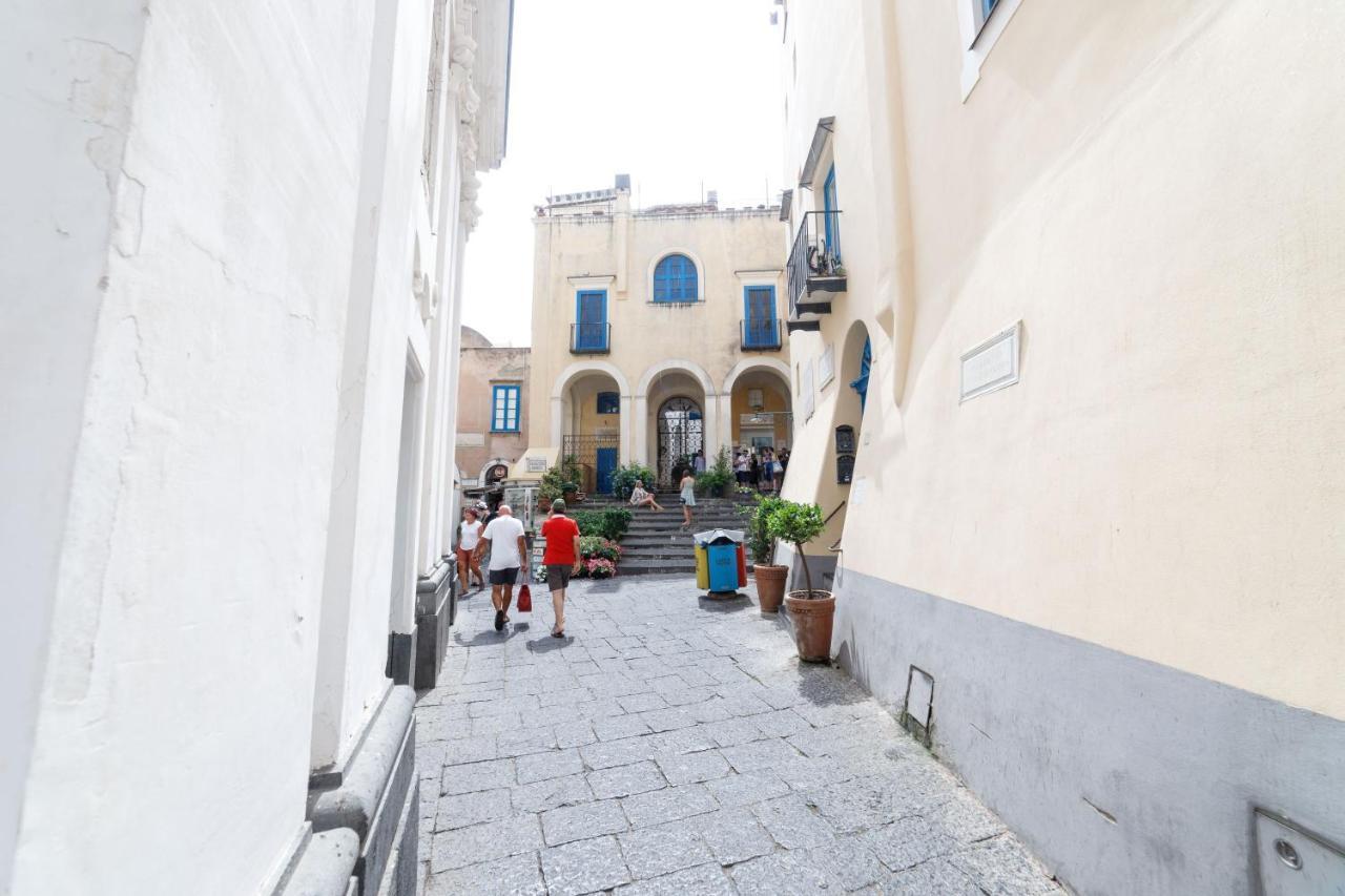 Qasar Luxury Suite - In Capri'S Piazzetta Luaran gambar